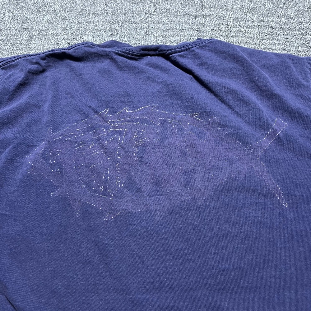 Vintage Delta Pro Weight T-Shirt Size M Blue Fish Graphic Distressed 90s Grunge - Picture 8 of 10